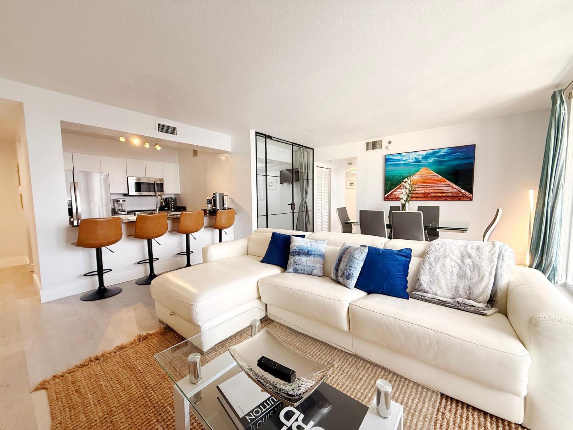 Upscale Brickell 3 Bedroom With Water Views And Free Parking Miami Bagian luar foto